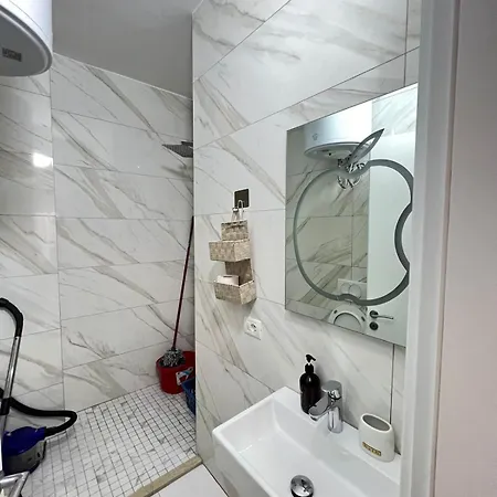 Ani's Appartamento Durrës